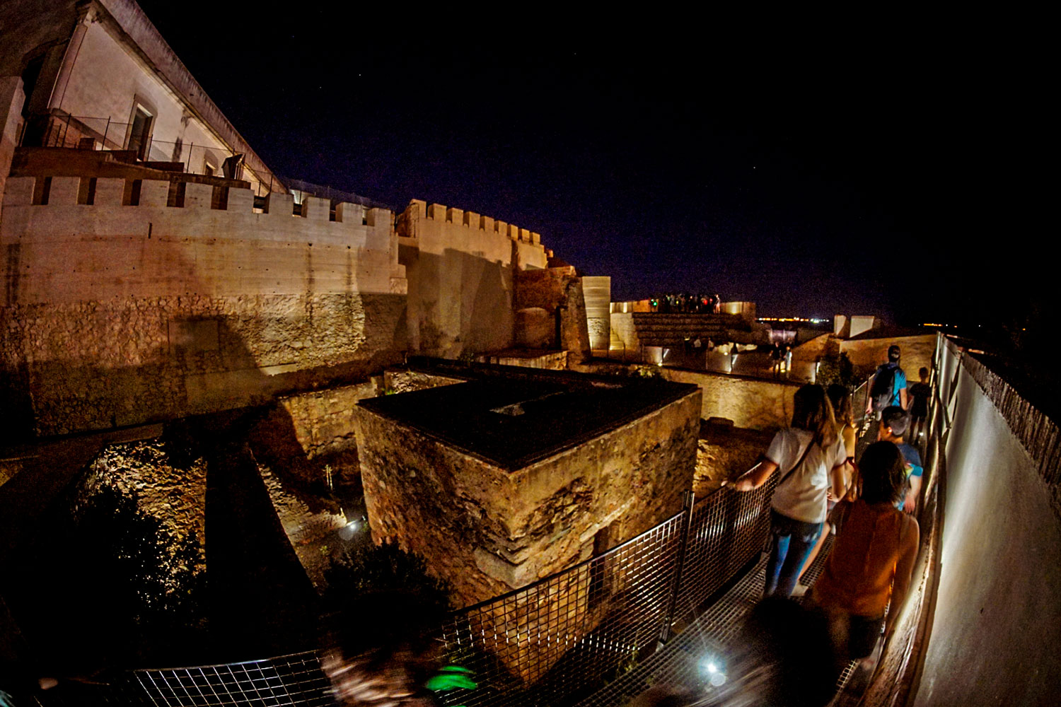 Ciudad Encendida 8